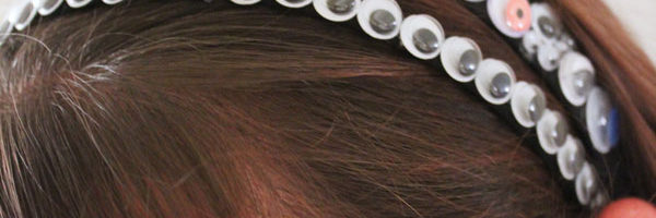 Googly Eye Headband - easy to make Halloween accessory!