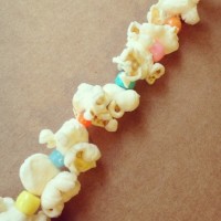 popcorn bead christmas tree garland