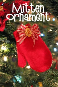 Easy Simple Mitten Ornament