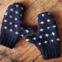 Make Sweater Mittens - A Beautiful Mess