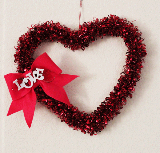blinking-valentine-wreath