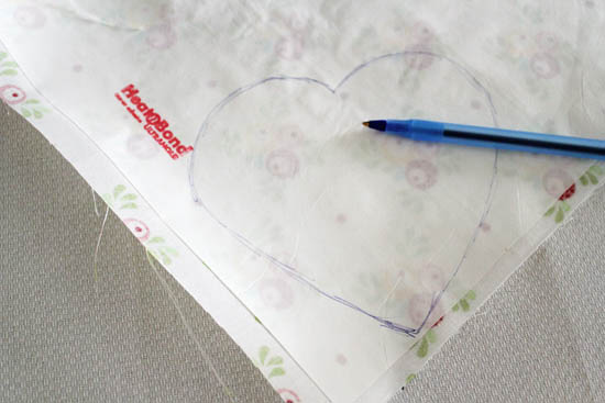 DIY No Sew Valentine's Day Tea Towel Apron and Kitchen Gifts - Trims By The  Yard