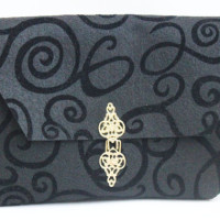 fancy felt clutch - easy to make