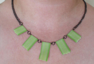 washi tape necklace - switch out the washi tape for new looks!