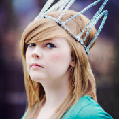 DIY Pipe Cleaner Crown - Blythe Pony Tail Parades Typepad