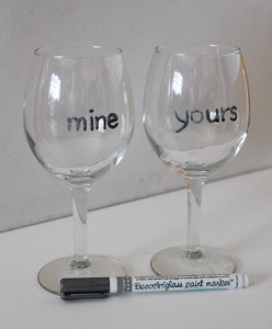 write words on the wine glasses