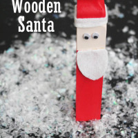 Simple Wooden Santa on 30 Minute Crafts dot Com