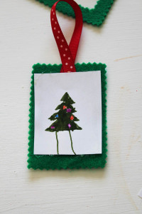 place drawing into felt ornament