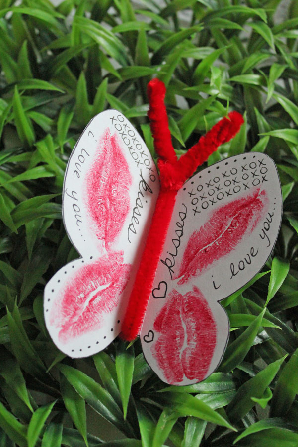 Butterfly kisses craft