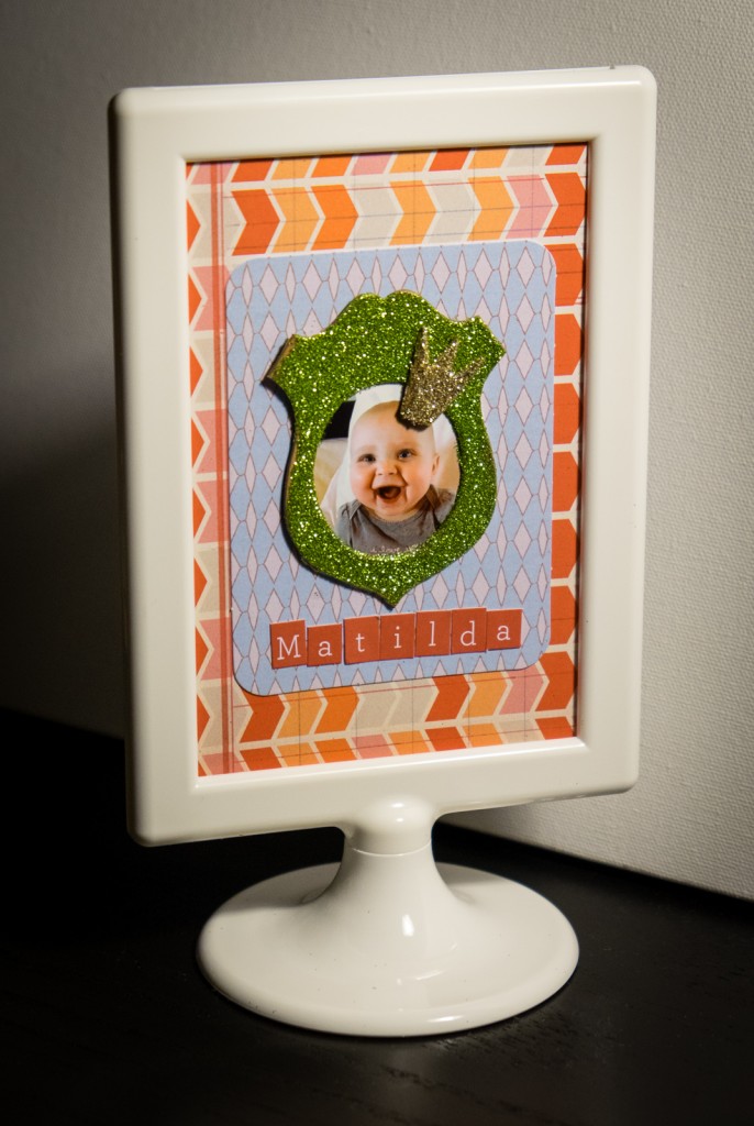 scrapbook photo frame