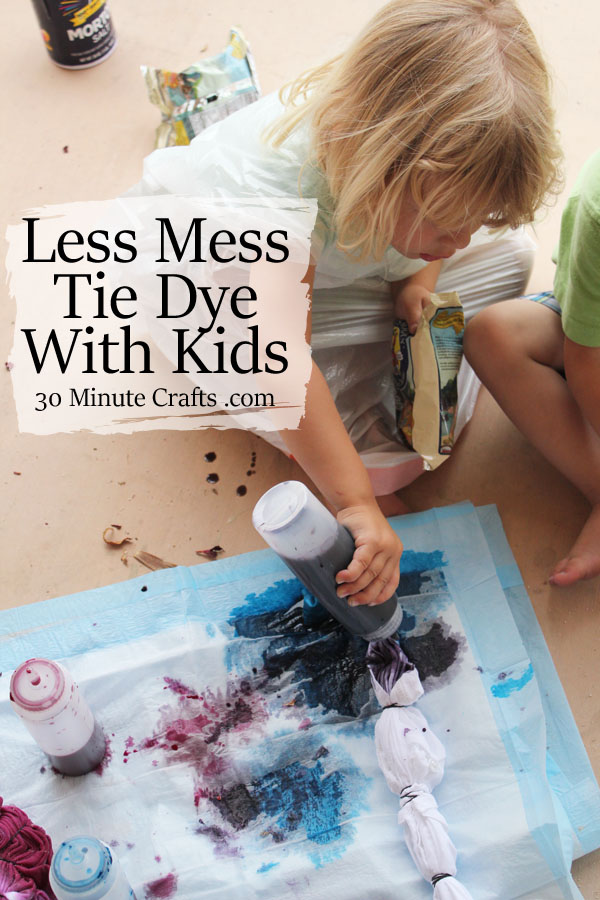Less Mess Tie Dye with Kids - so smart!