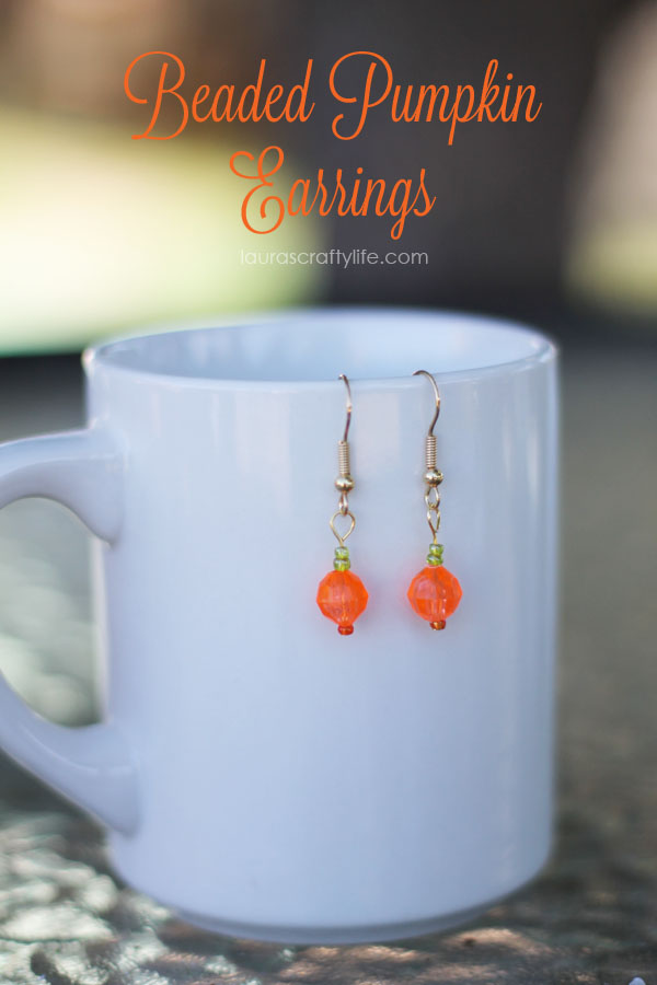 Beaded-Pumpkin-Earrings-by-Lauras-Crafty-Life