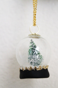 hanging snow globe necklace