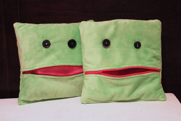 finished mouthy zippered pillow pockets