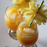 Pom Pom Drink Straws