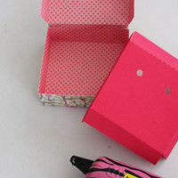 glue box and fold insert