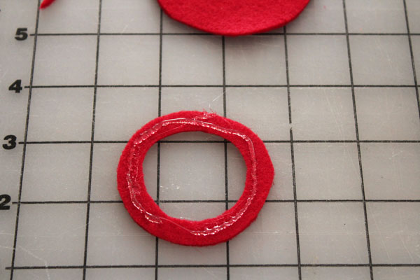 glue ring on