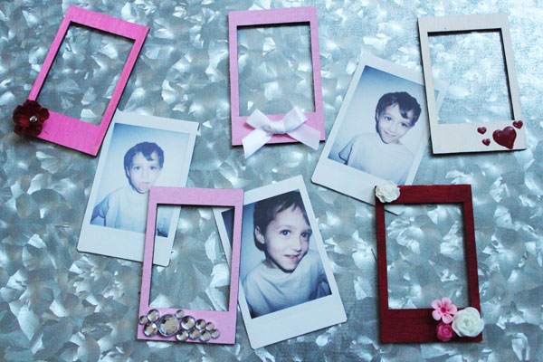 HOW TO MAKE PICTURE FRAMES OUT OF PAPER