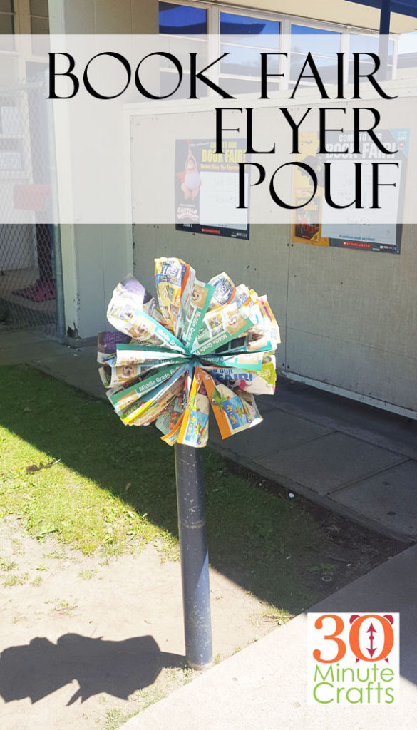 Such a simple way to decorate for the Book Fair! Use old Book Fair flyers to create large poufs. Decorate the school's entrance or walkway with the poufs to remind students and parents that the Book Fair is here!