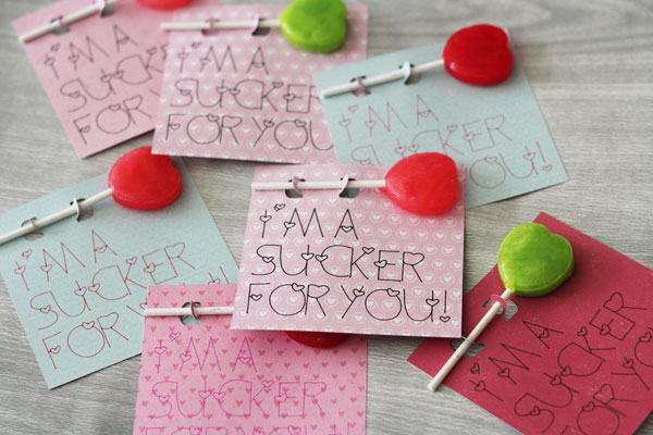 Valentine's Day Cards to Make with Cricut - 100 Directions