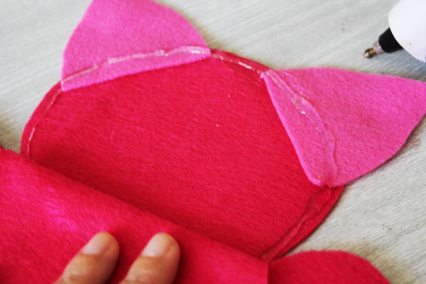 4 Easy No-sew Felt Craft To Make Under 5 Minutes - Felt and Yarn