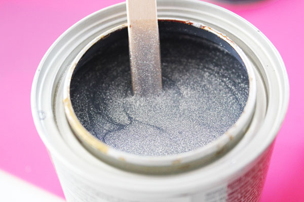 stir up the glitter paint