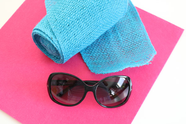 supplies to make a burlap sunglasses case
