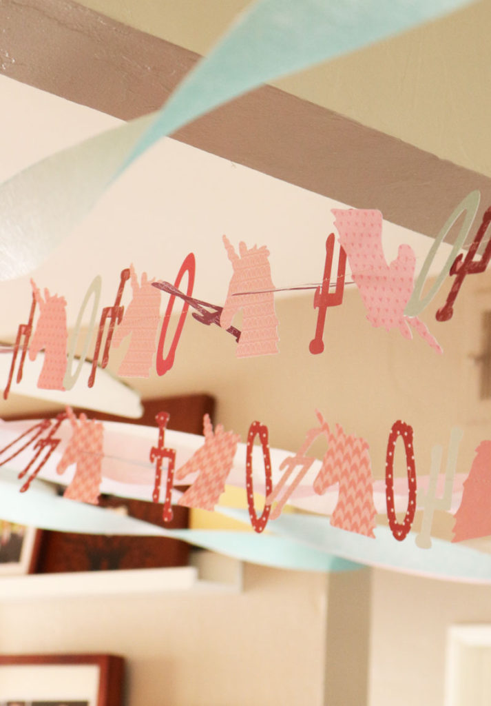 Custom Crepe Paper Streamer Set