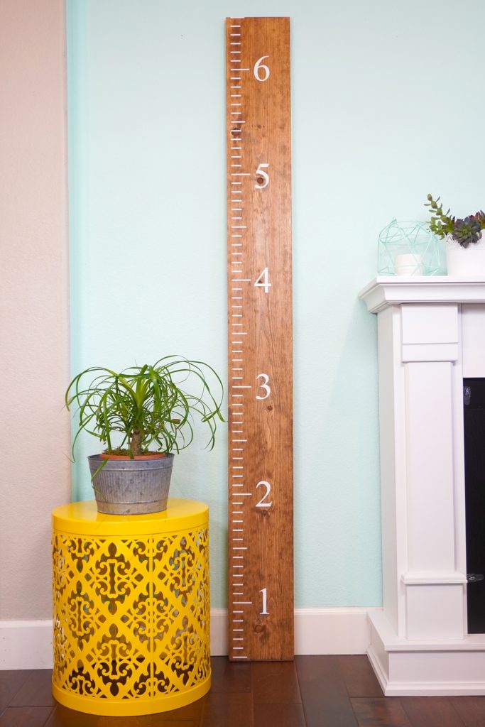 DIY Wooden Plant Markers with Cricut Joy - Lemon Thistle