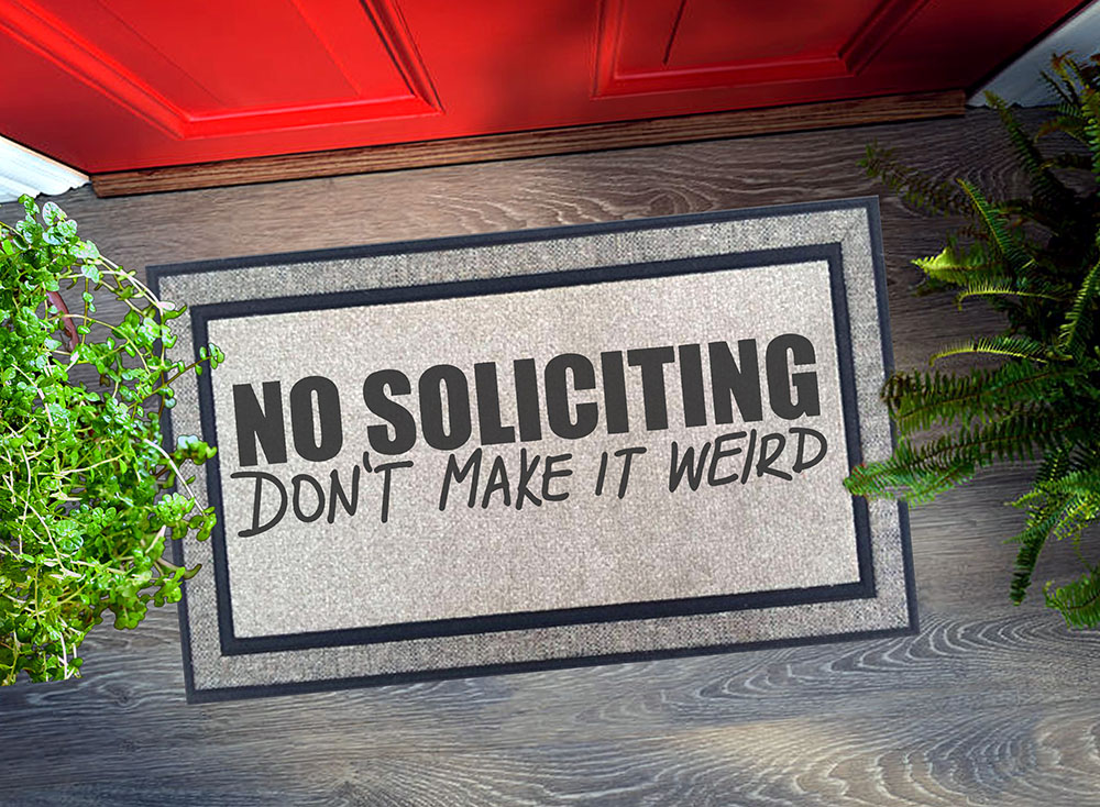 No Soliciting Doormat - Don't Make it Weird - 30 Minute Crafts dot com